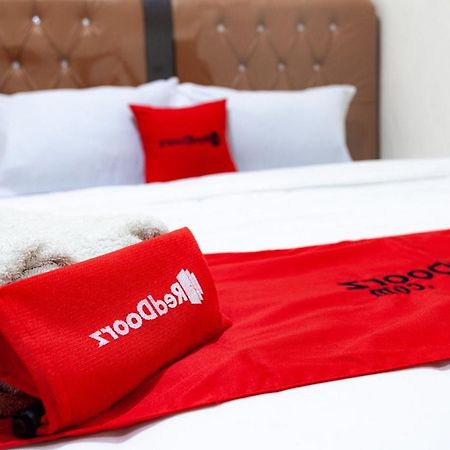 Reddoorz Near Yuki Simpang Raya Mall Medan 2 Εξωτερικό φωτογραφία