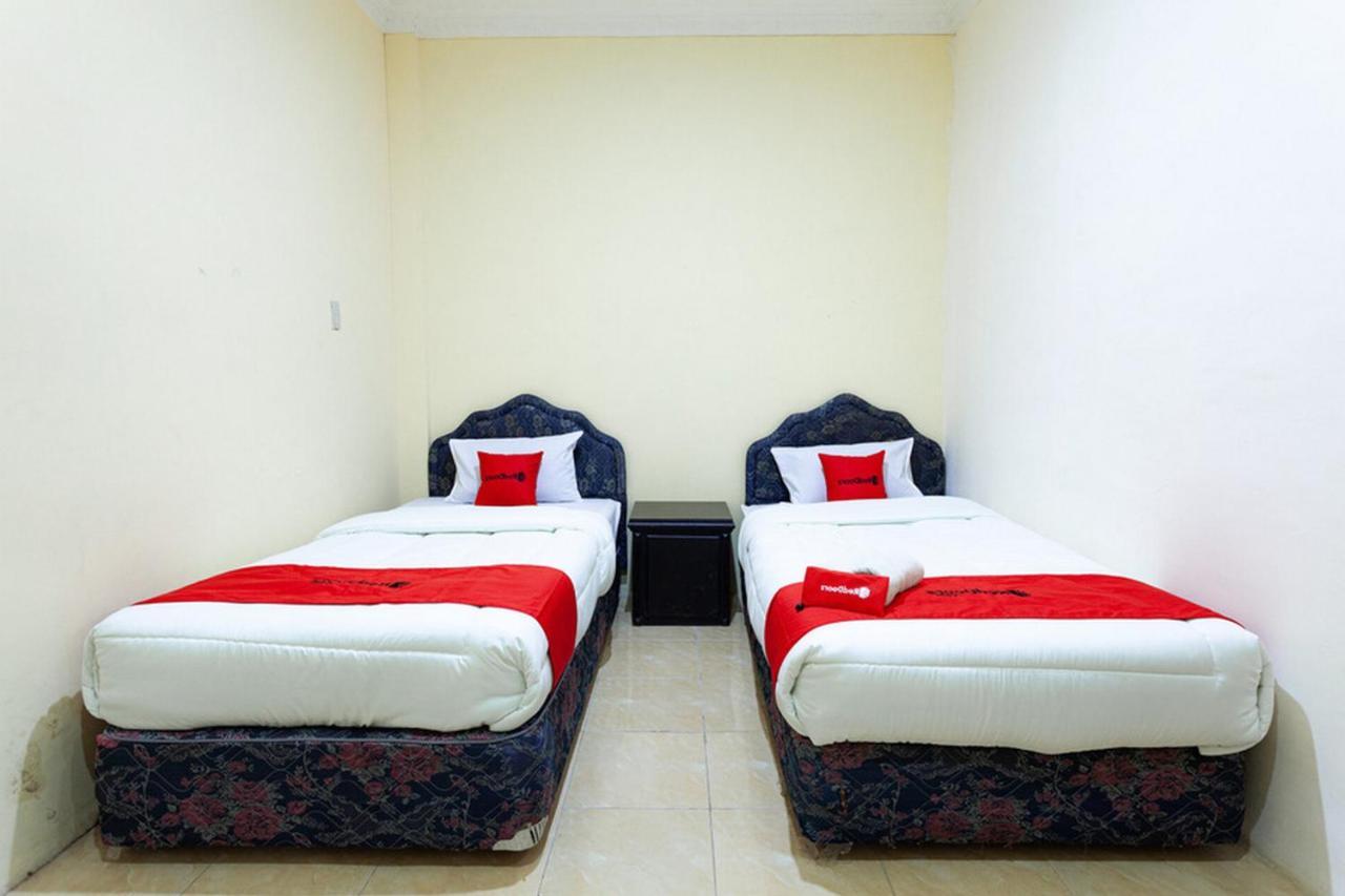 Reddoorz Near Yuki Simpang Raya Mall Medan 2 Εξωτερικό φωτογραφία